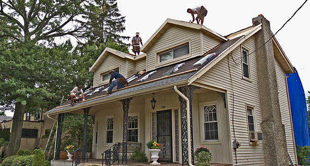 Best Roof Gutter Cleaning  in Hellertown, PA